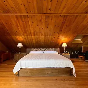 https://bilocale-con-mansarda-in-abete.it-lombardy.com