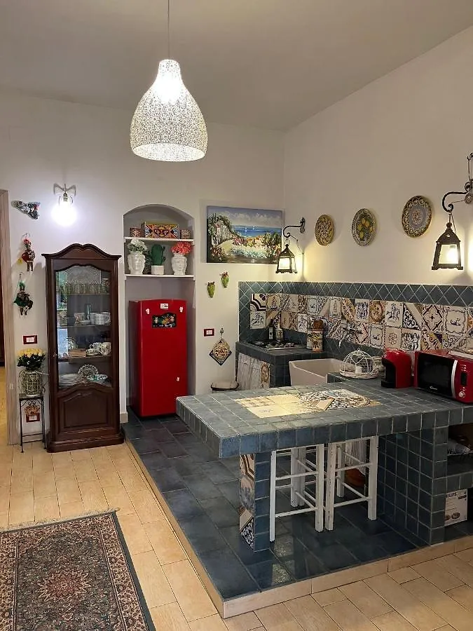 La Siciliana-Di Fronte La Cattedrale Vila Palermo Casa de Férias